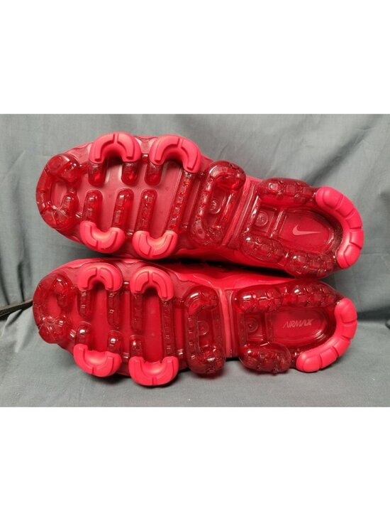 Nike Air VaporMax Plus Sneakers Triple Red CW6973 600 Mens Size 8.5 NEW NO BOX! main image 9